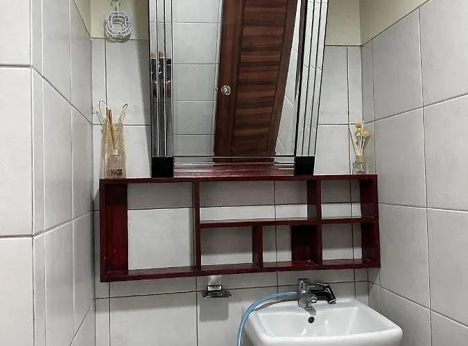 Jojies Crib Horizons101 Family Penthouse 2* Cebu