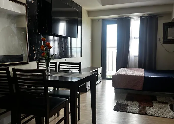 Jojies Crib Horizons101 Family Penthouse 2* Cebu